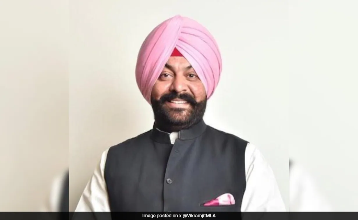 ਕਾਂਗਰਸ ਨੇ ਪਾਰਟੀ ਵਿਰੋਧੀ ਗਤੀਵਿਧੀਆਂ ਦੇ ਦੋਸ਼ ‘ਚ ਵਿਧਾਇਕ ਵਿਕਰਮਜੀਤ ਸਿੰਘ ਚੌਧਰੀ ਨੂੰ ਕੀਤਾ ਮੁਅੱਤਲ